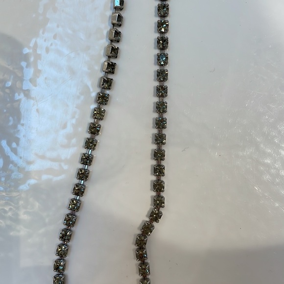 Agatha | long necklace | grey crystals - Picture 3 of 4